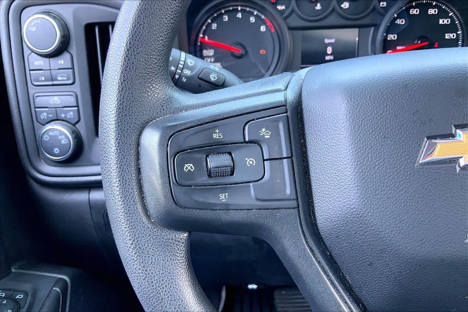 Used 2025 Chevrolet Silverado 1500 Custom AWD/4WD image 24