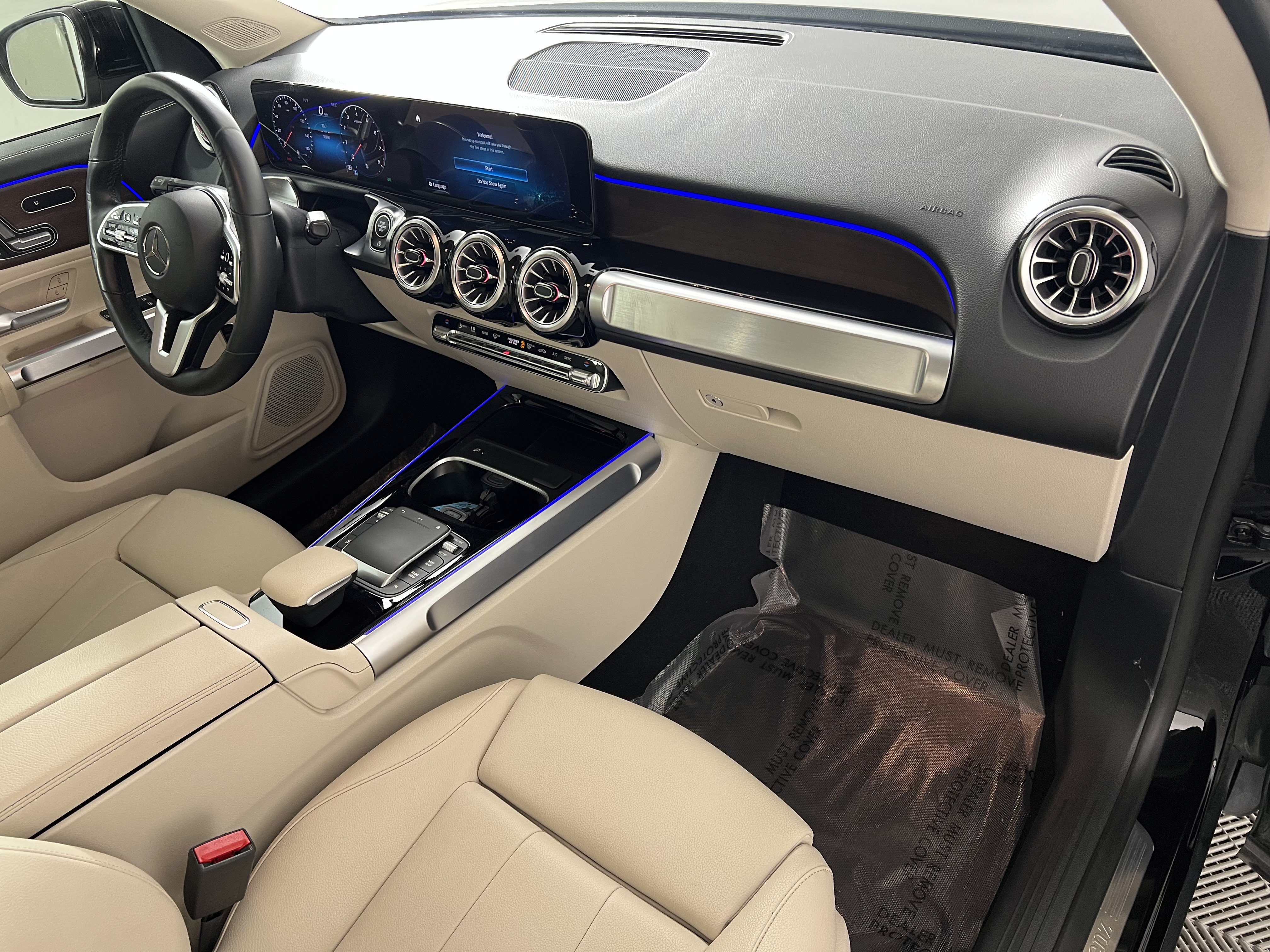 Certified 2023 Mercedes-Benz GLB 250 4MATIC image 28