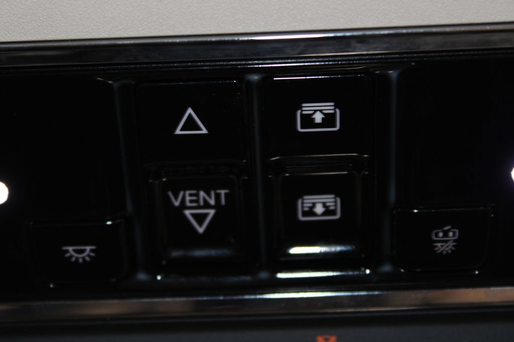 Used 2021 Lincoln Corsair AWD w/ Premium Package image 54