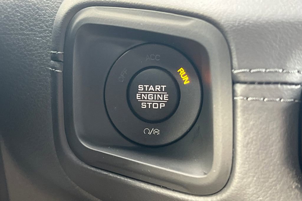 Used 2026 Jeep Wrangler Unlimited Rubicon w/ Safety Group AWD/4WD image 22