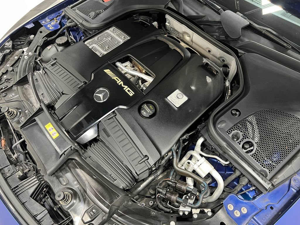 Used 2021 Mercedes-Benz AMG GT 63 image 31