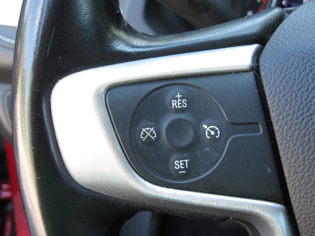 Used 2020 GMC Acadia SLE w/ Driver Convenience Package FWD image 15