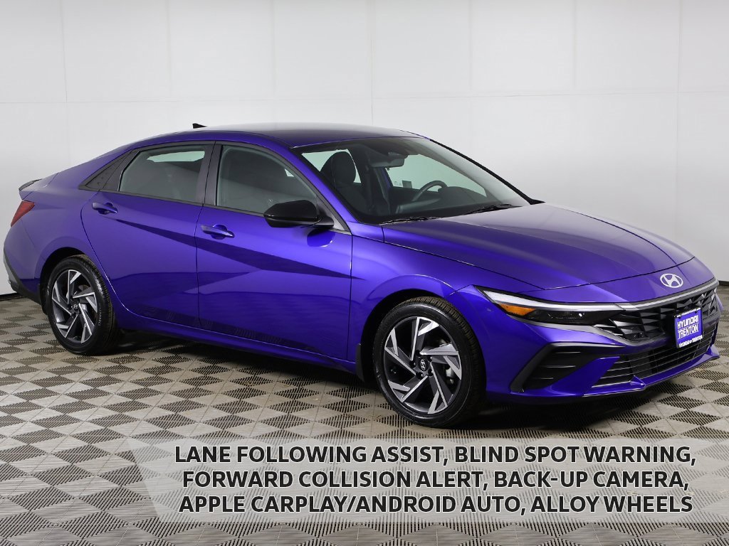 Certified 2025 Hyundai Elantra Sport