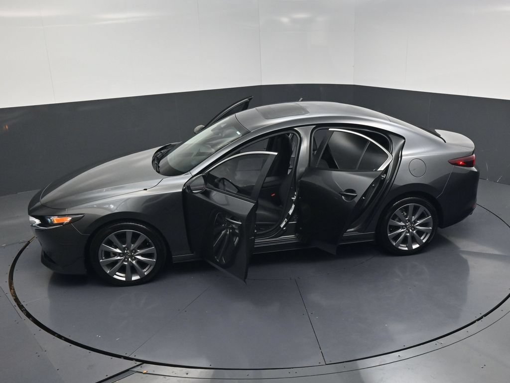 Used 2024 MAZDA MAZDA3 s FWD image 25
