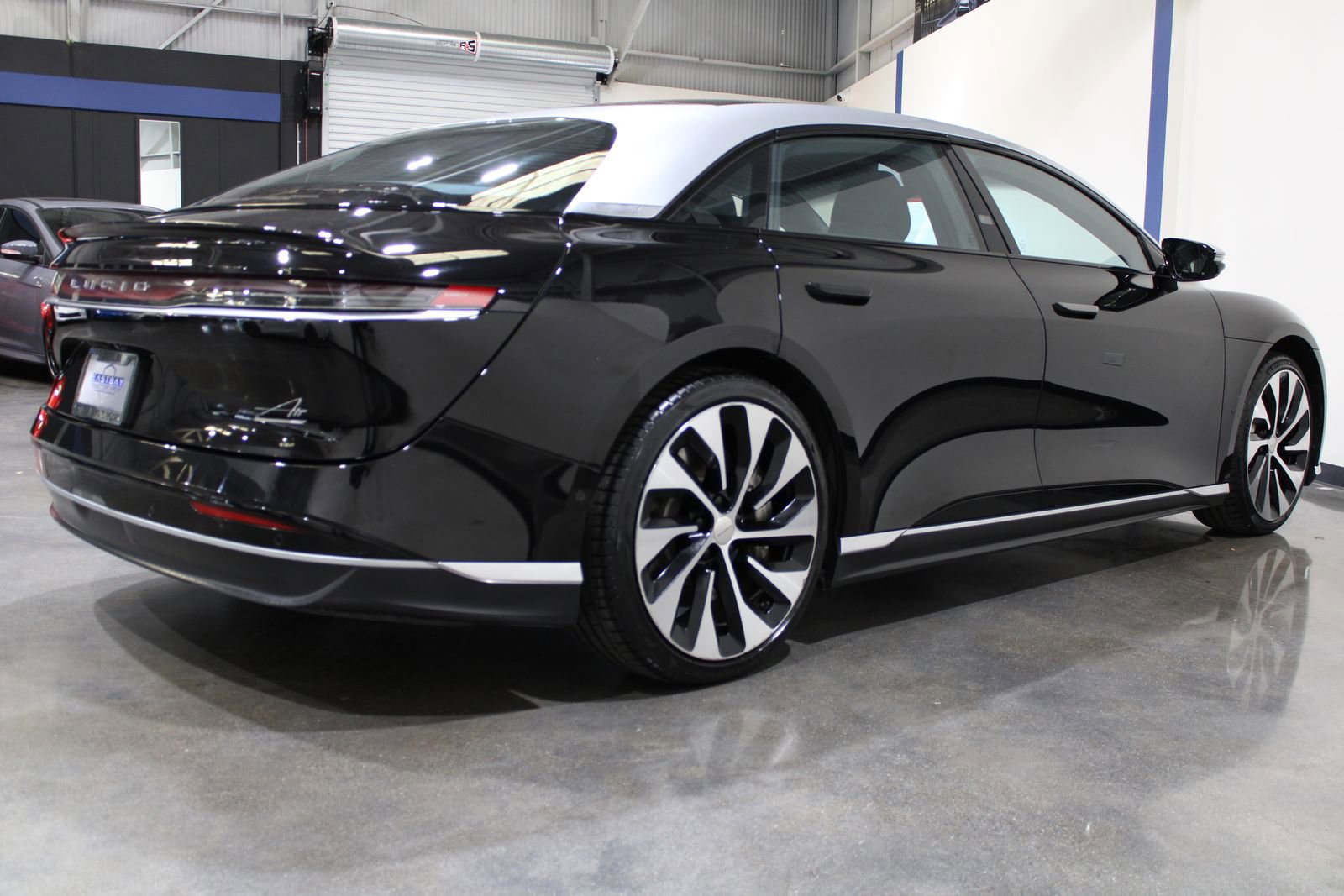 Used 2022 Lucid Air Grand Touring image 13