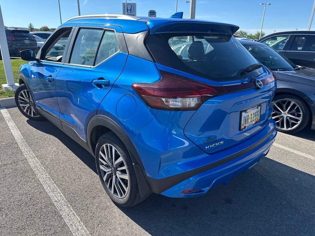 Used 2022 Nissan Kicks SV FWD image 4