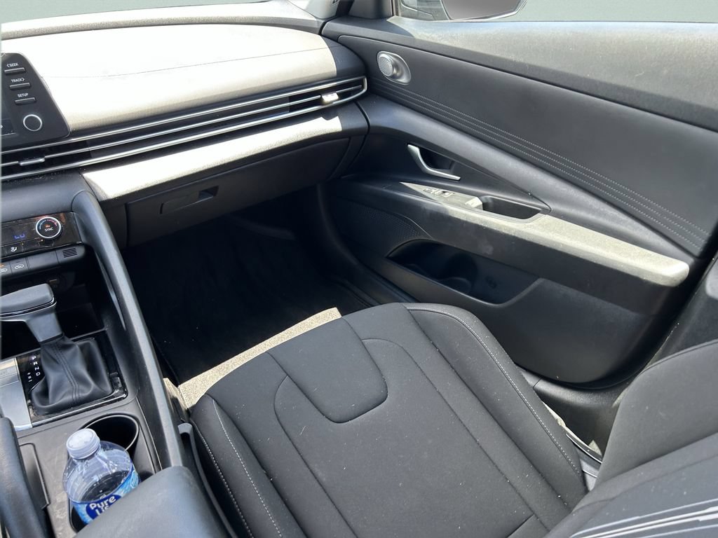 Certified 2023 Hyundai Elantra SEL w/ Preferred Accessory Package FWD image 20