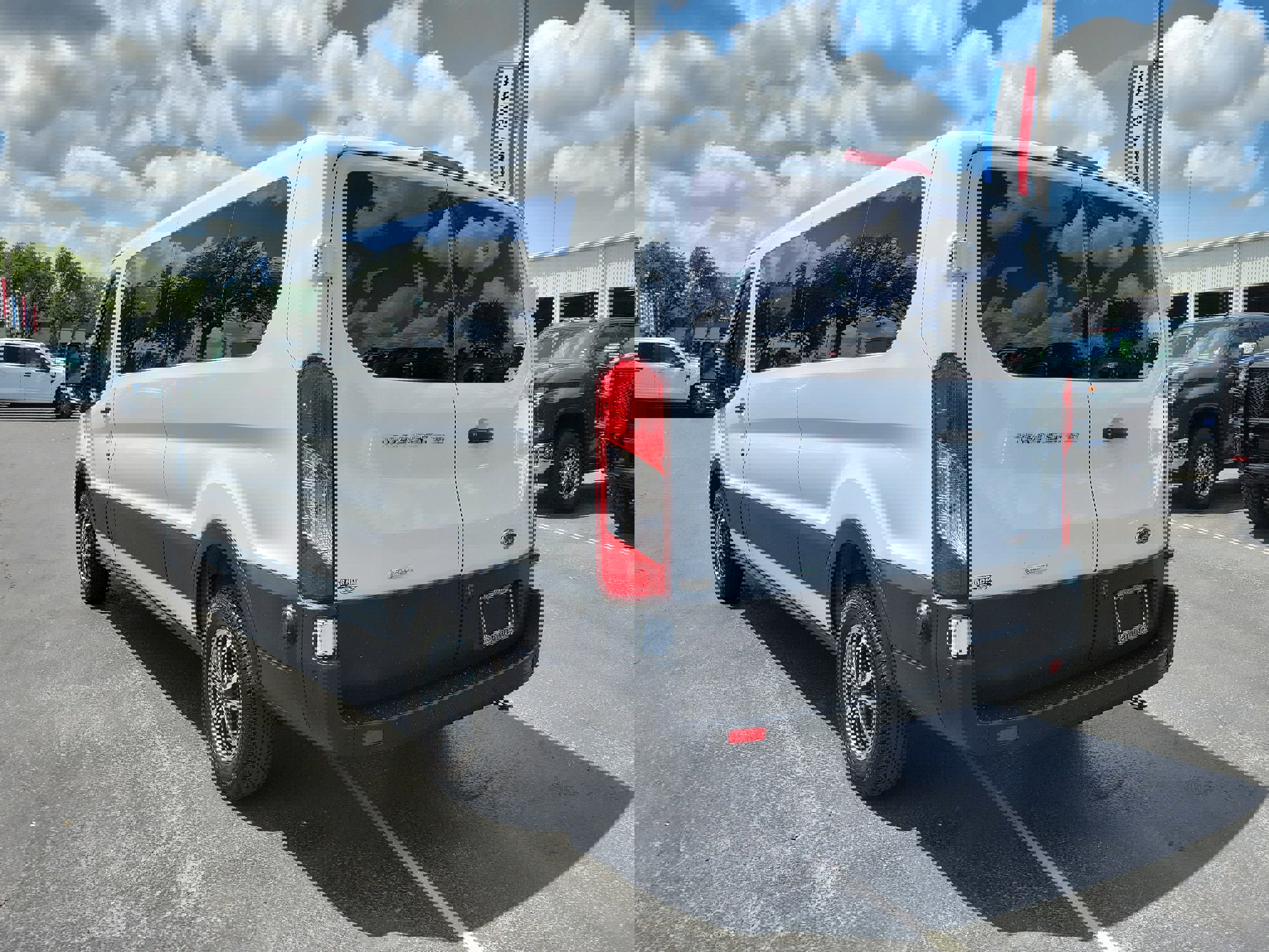 Certified 2024 Ford Transit 350 XL RWD image 7