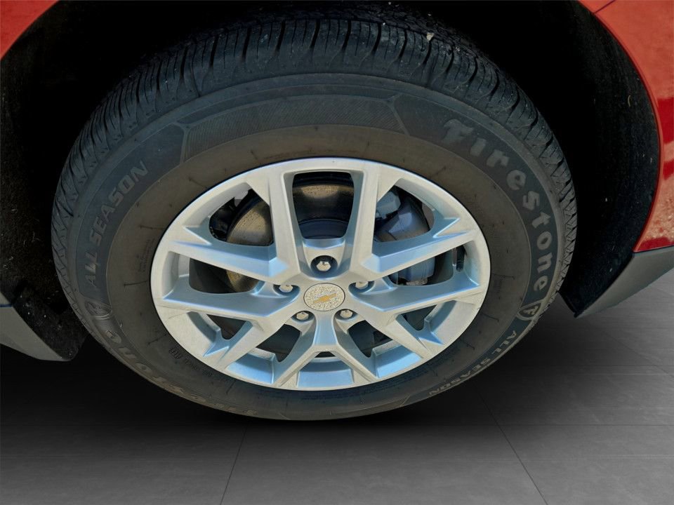 Used 2024 Chevrolet Equinox LT w/ LPO, Floor Liner Package image 34