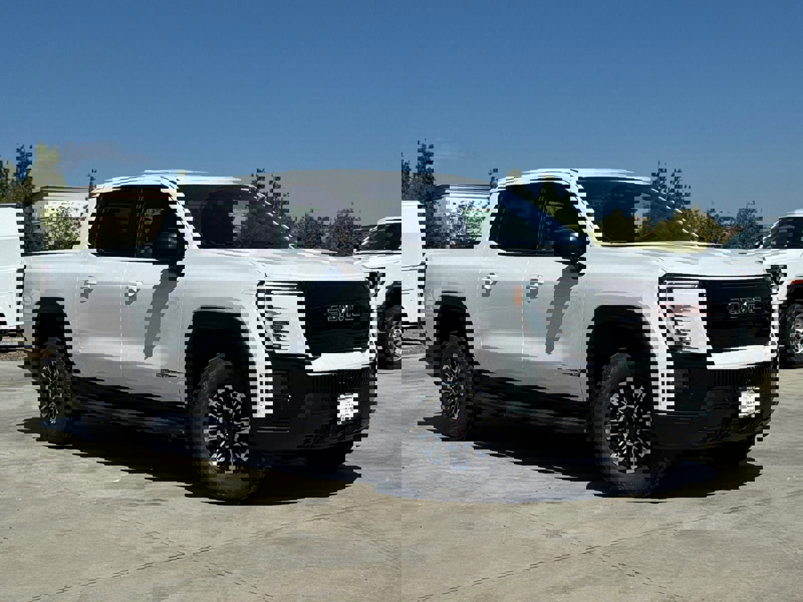 Used 2026 GMC Sierra EV Elevation image 2
