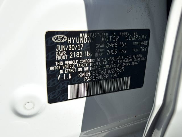 Used 2018 Hyundai Elantra GT FWD image 28