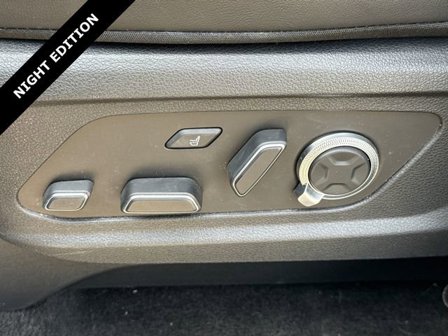 Used 2024 Hyundai Palisade Calligraphy image 23