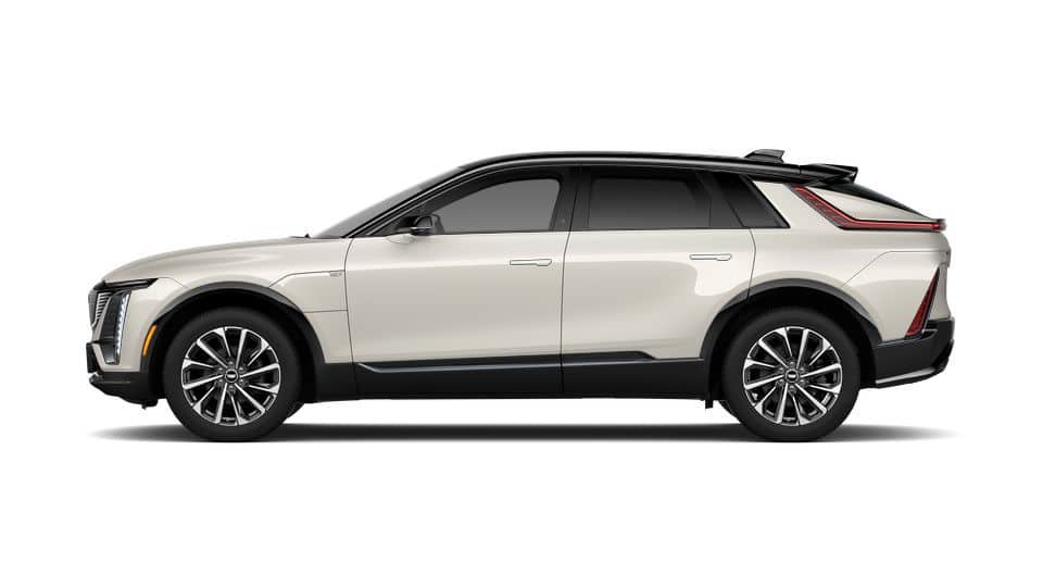 New 2027 Cadillac Lyriq Sport w/ LPO, Floor Liner Package AWD/4WD image 31