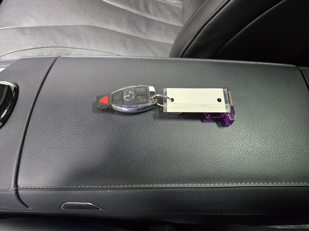 Used 2016 Mercedes-Benz S 550 4MATIC Sedan image 32