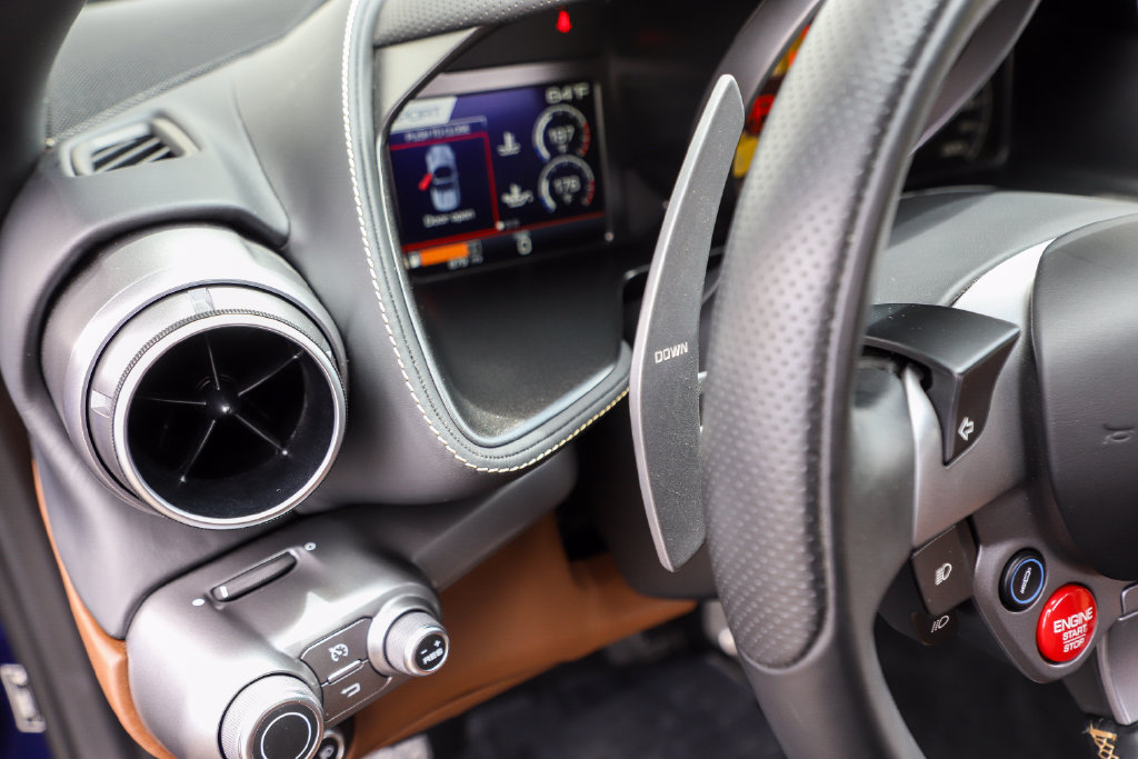 Used 2021 Ferrari 812 GTS RWD image 25