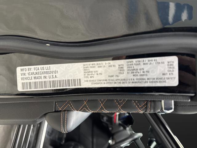 Used 2024 Jeep Grand Cherokee L Summit image 44