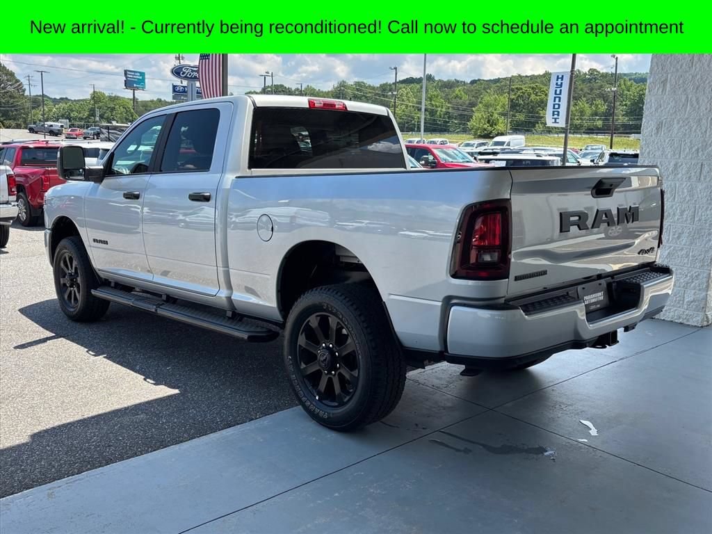 Used 2026 RAM 2500 Big Horn AWD/4WD image 2
