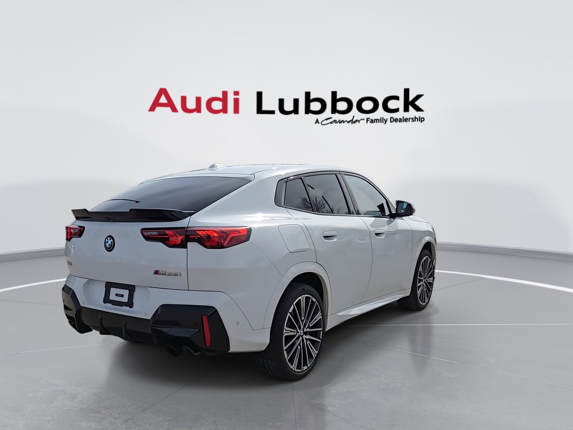 Used 2026 BMW X2 M35i image 8