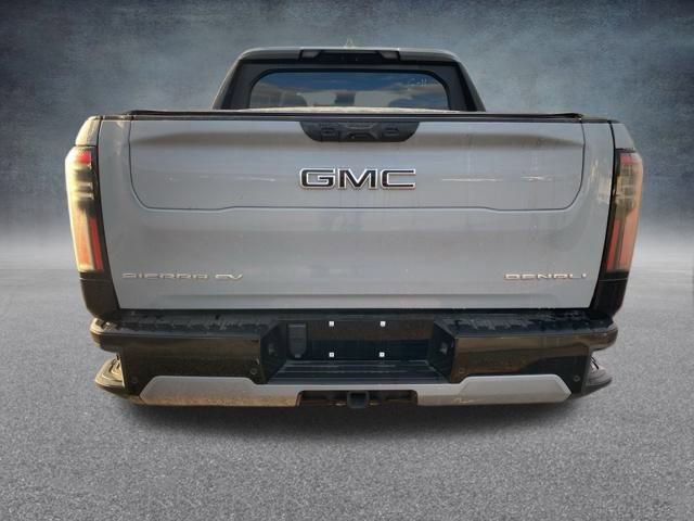 Used 2024 GMC Sierra EV Denali image 8