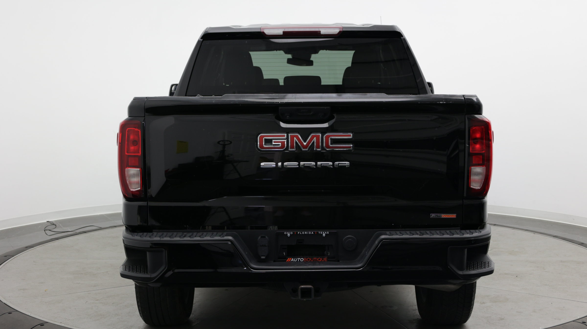 Used 2023 GMC Sierra 1500 Pro w/ Graphite Edition AWD/4WD image 6