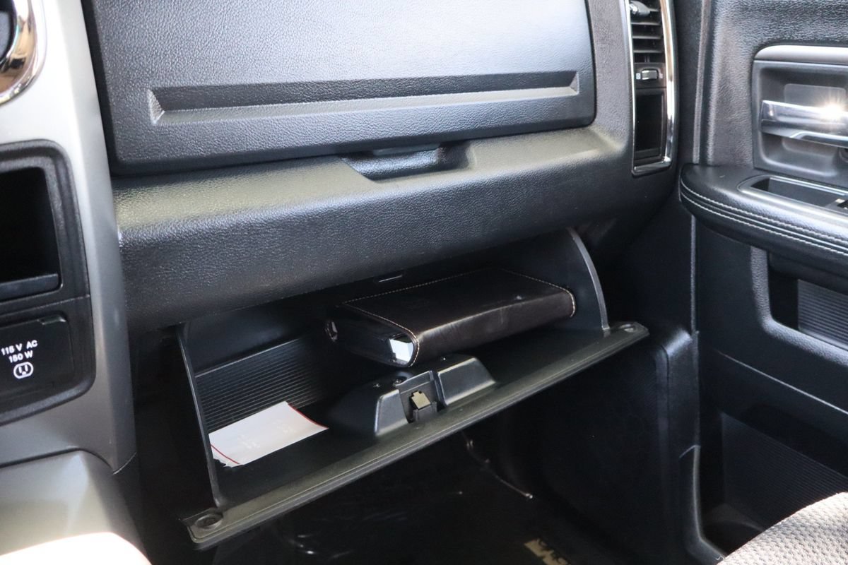 Used 2016 RAM 1500 Sport AWD/4WD image 36