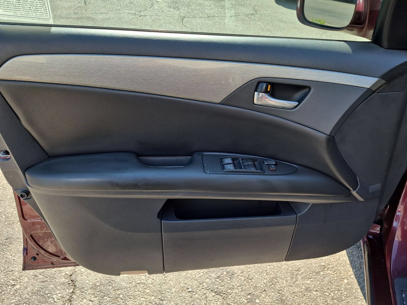 Used 2005 Toyota Avalon Touring FWD image 10
