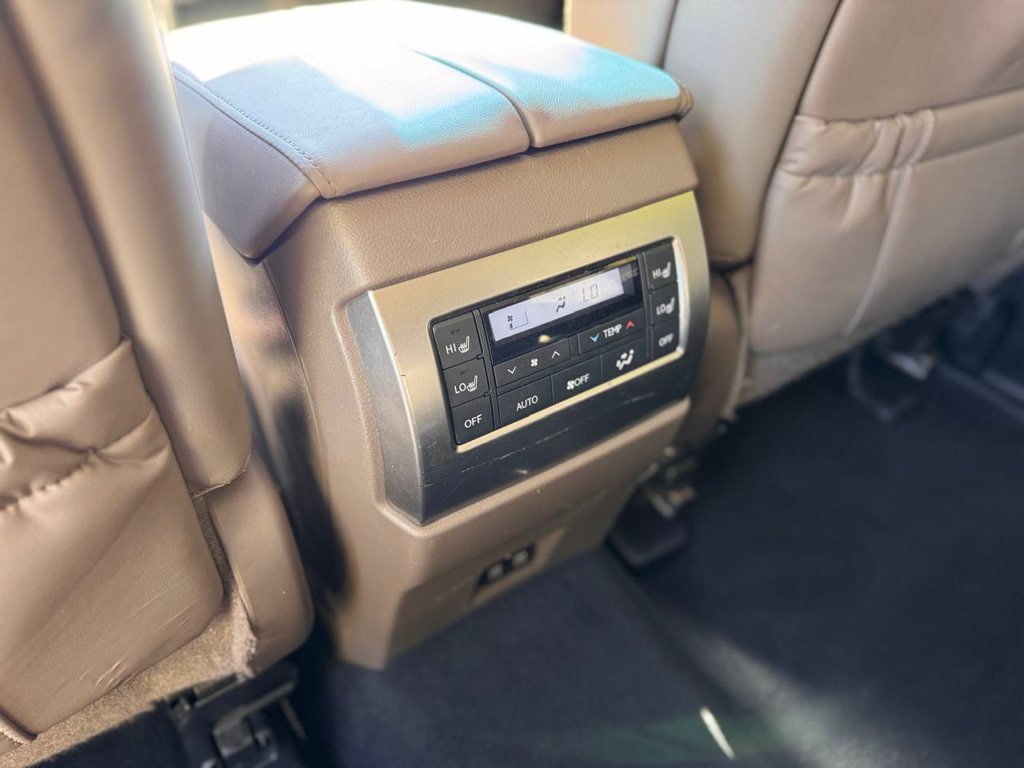 Used 2023 Lexus GX 460 Premium w/ Premium Package AWD/4WD image 22