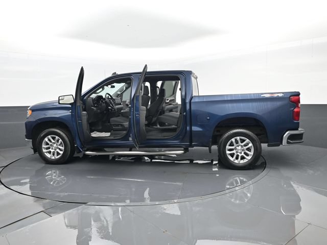 Used 2023 Chevrolet Silverado 1500 LT AWD/4WD image 30