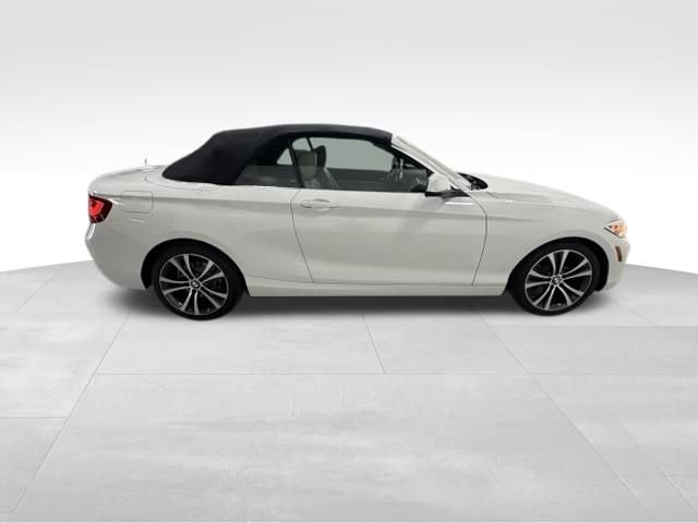 Used 2017 BMW 230i Convertible RWD image 7