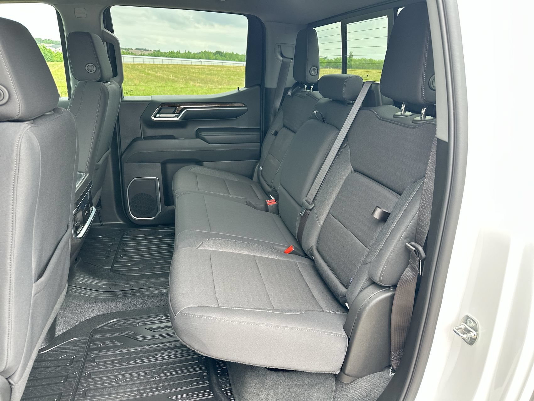 Used 2024 GMC Sierra 1500 Elevation w/ Preferred Package AWD/4WD image 21