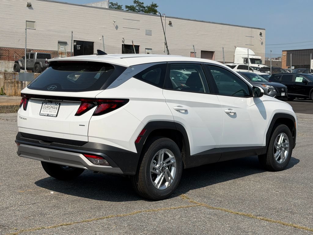 New 2026 Hyundai Tucson SE AWD/4WD image 3