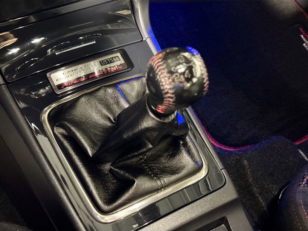 Used 2015 Mitsubishi Lancer Evolution Final Edition image 16