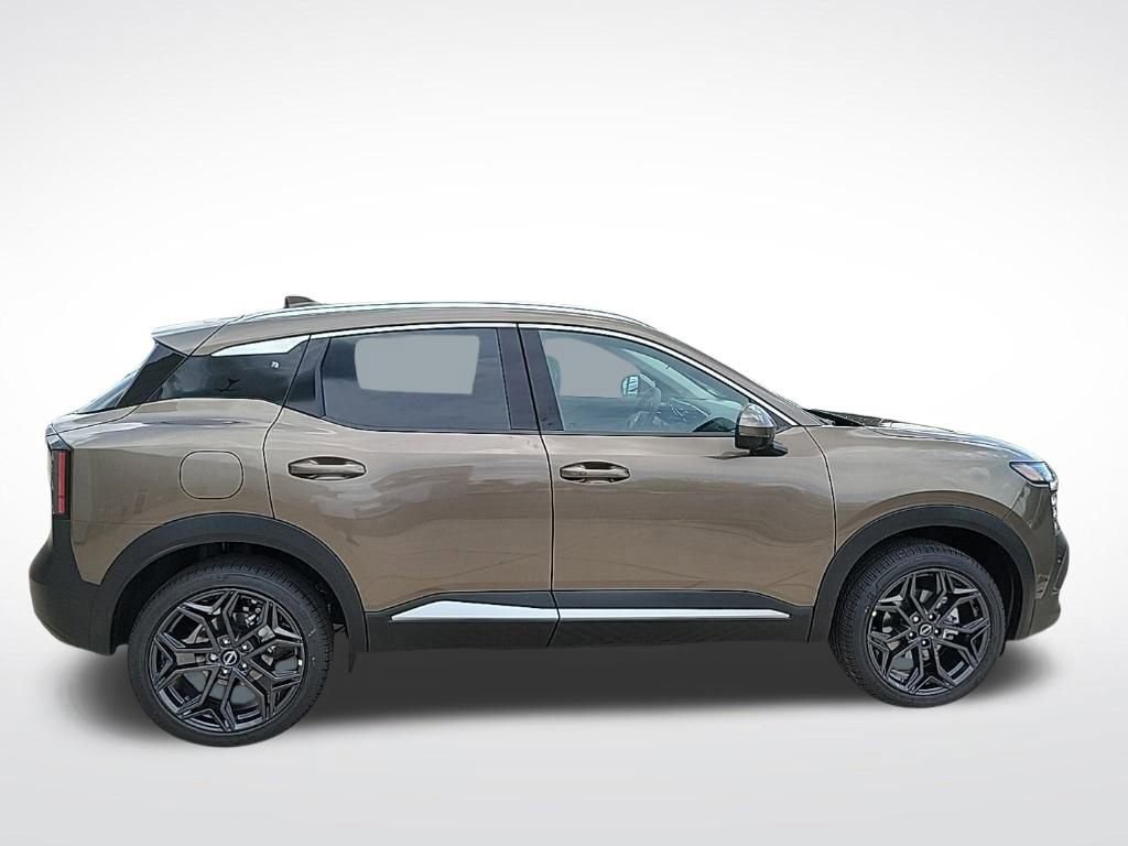 New 2025 Nissan Kicks SR w/ SR Premium Package image 6