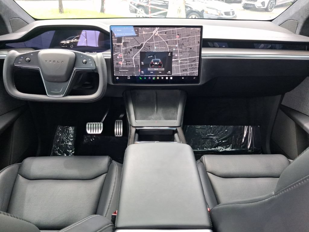 Used 2022 Tesla Model X Plaid AWD/4WD image 11