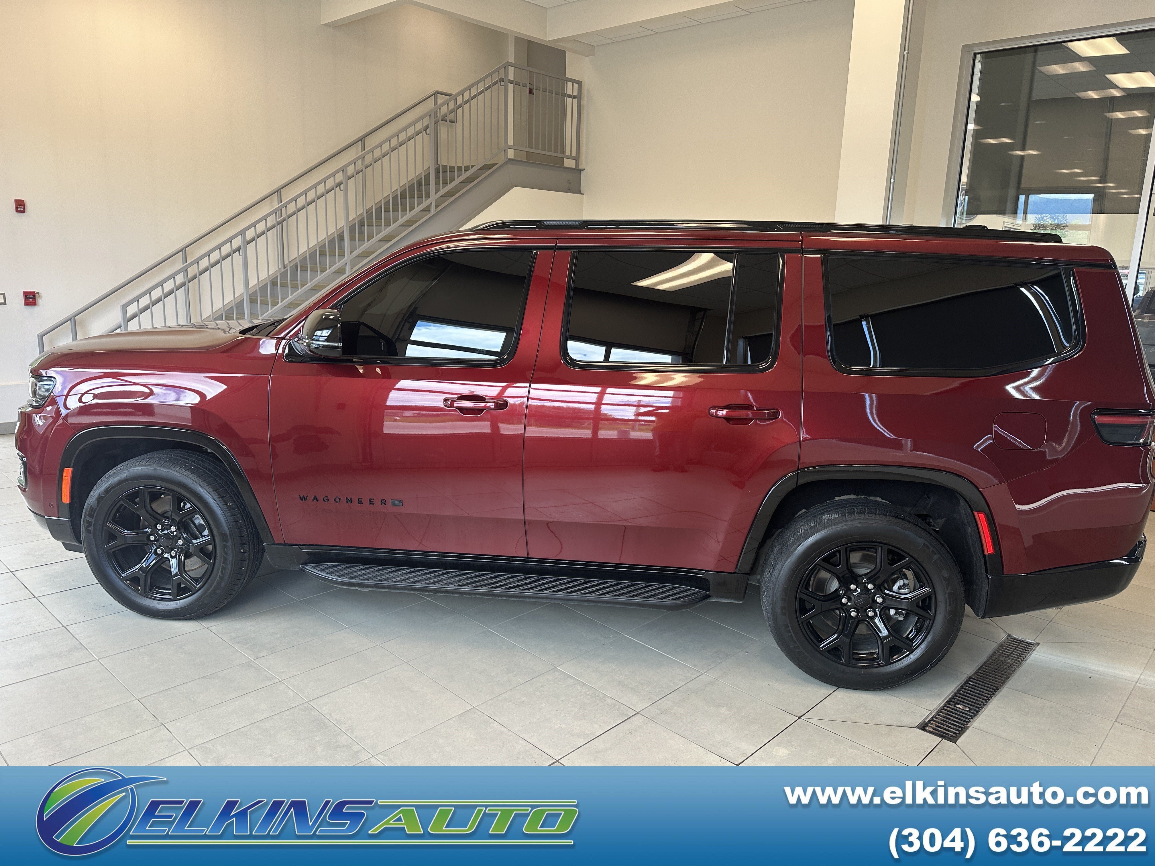 Used 2024 Jeep Wagoneer Series II AWD/4WD image 1