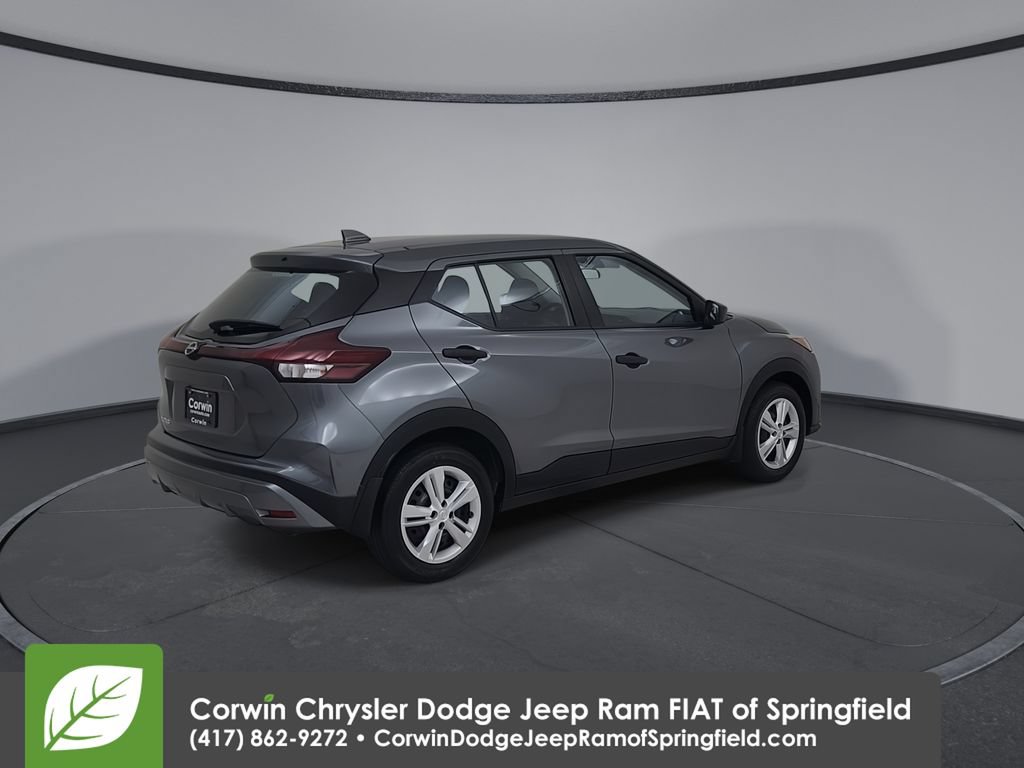 Used 2024 Nissan Kicks S FWD image 15
