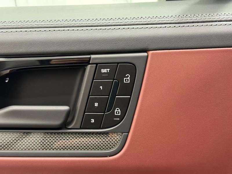 New 2026 Porsche Cayenne GTS image 19