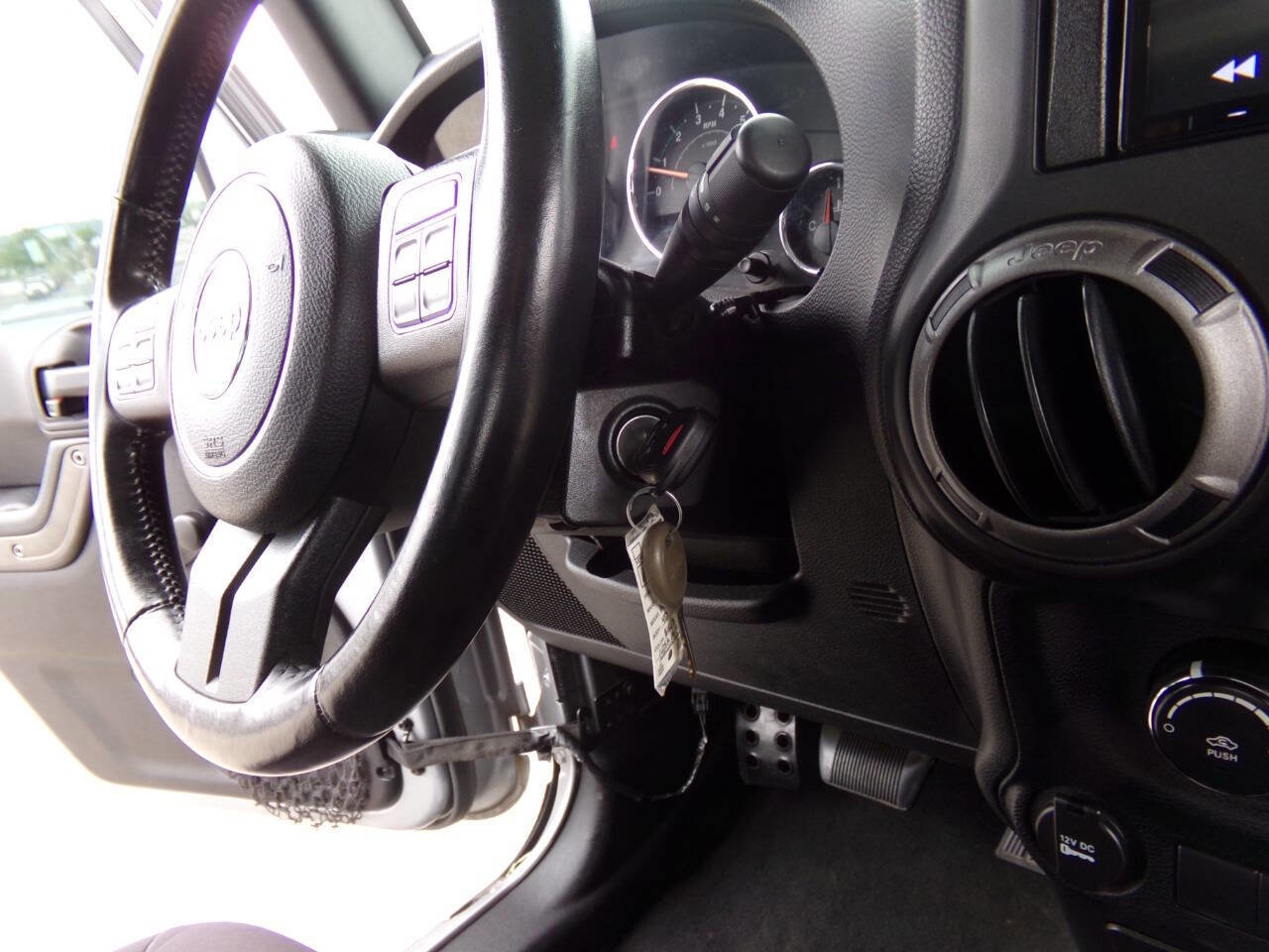 Used 2013 Jeep Wrangler Unlimited Sport w/ Connectivity Group image 34