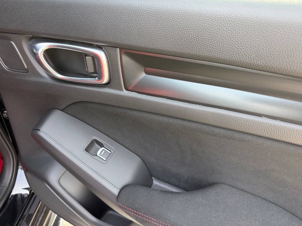 Used 2023 Honda Civic Type R image 36