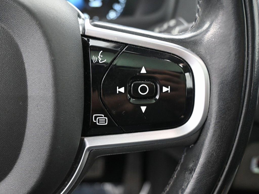 Used 2022 Volvo XC90 T8 Inscription image 21