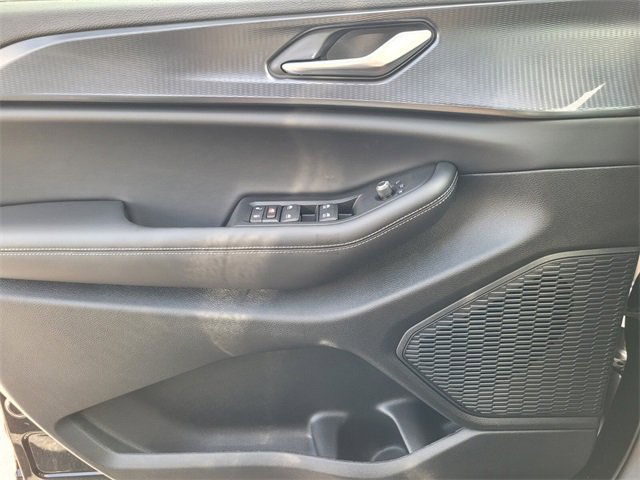 Used 2025 Jeep Grand Cherokee Altitude image 20