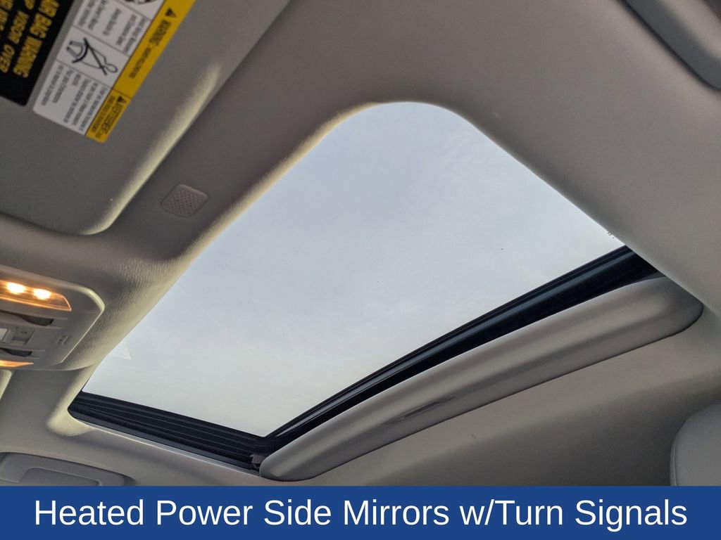 Used 2021 Toyota Highlander Limited image 18