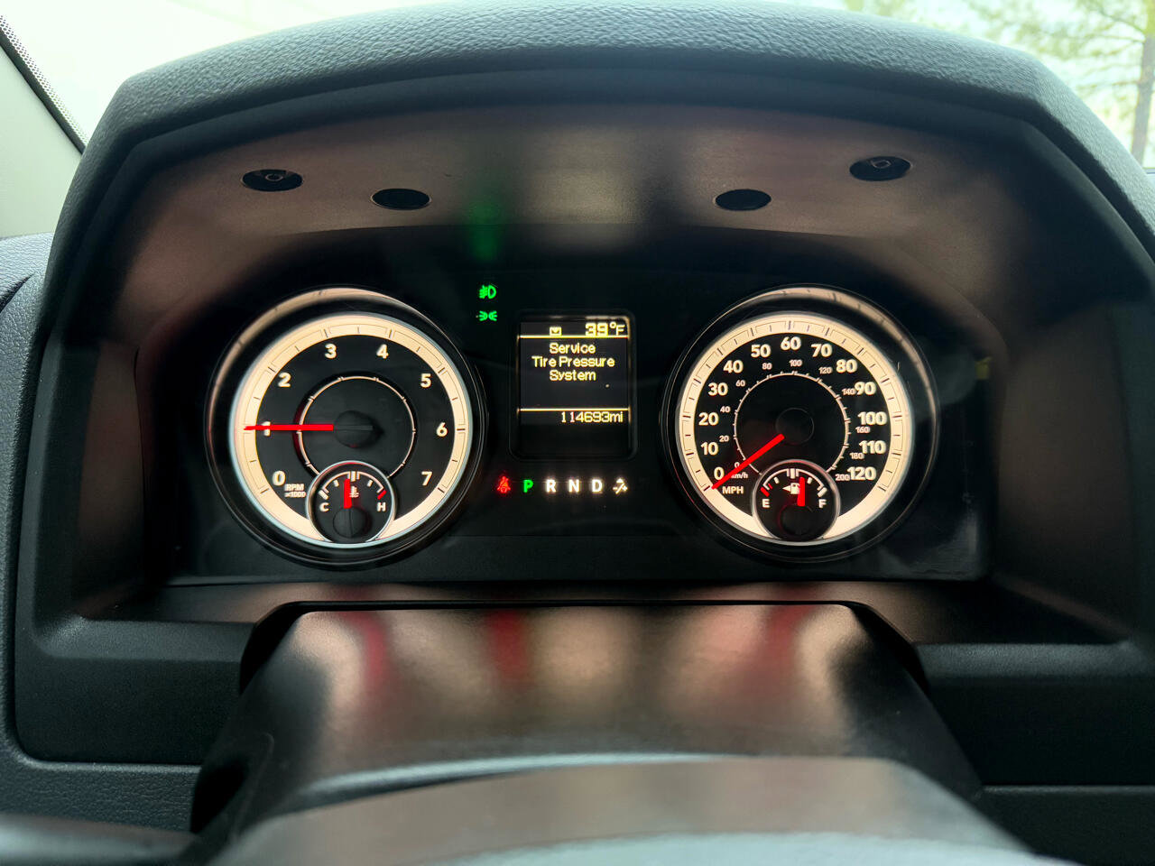 Used 2015 RAM 1500 Express image 27