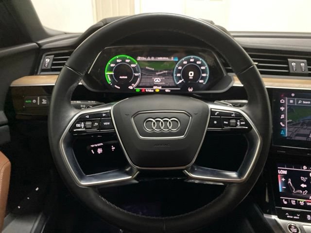 Used 2024 Audi Q8 e-tron Premium Plus w/ Premium Plus Package AWD/4WD image 13