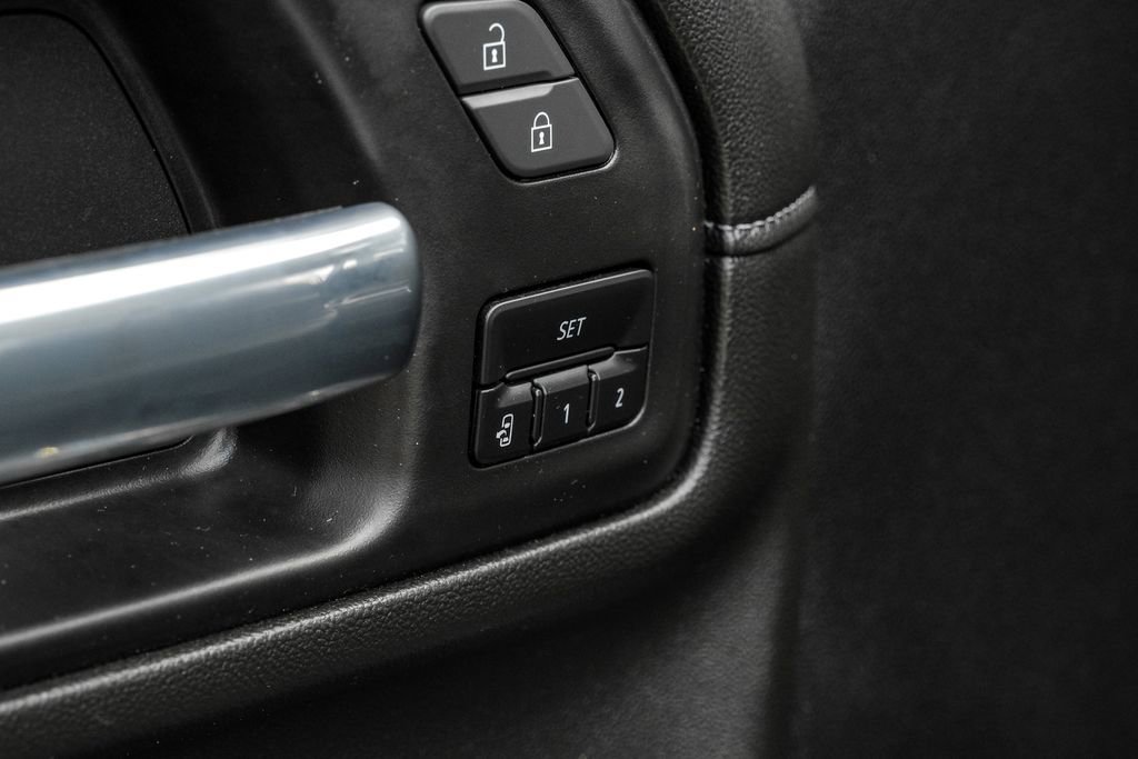 Used 2023 Chevrolet Silverado 3500 High Country w/ Z71 Off-Road Package image 54