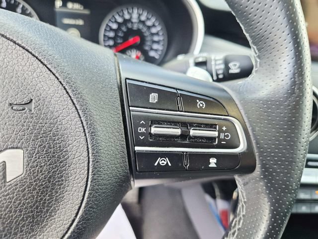 Used 2022 Kia Stinger GT-Line AWD/4WD image 17