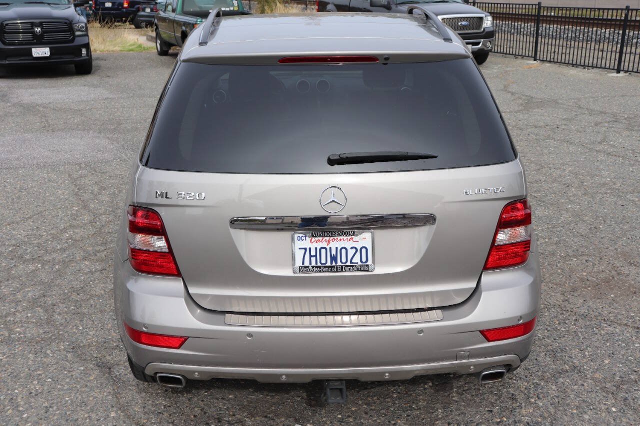 Used 2009 Mercedes-Benz ML 320 BlueTEC 4MATIC image 8