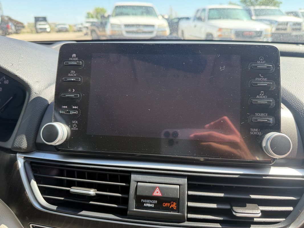 Used 2021 Honda Accord Touring image 18