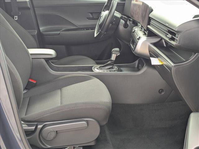 Used 2025 Hyundai Kona SEL image 20