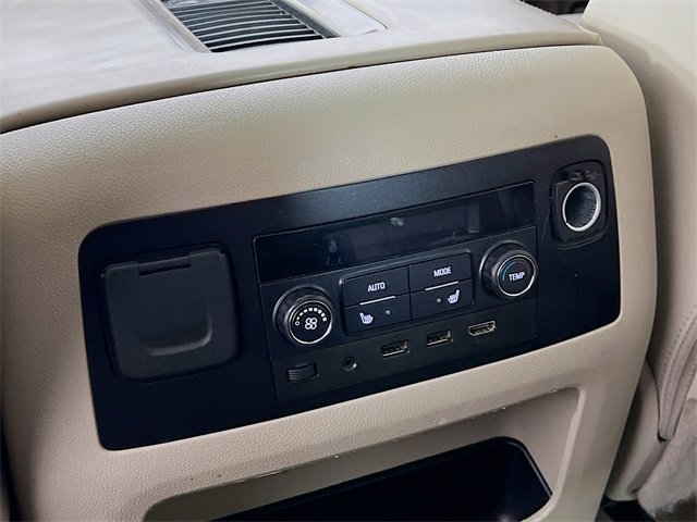 Used 2020 GMC Yukon Denali w/ Denali Ultimate Package image 26